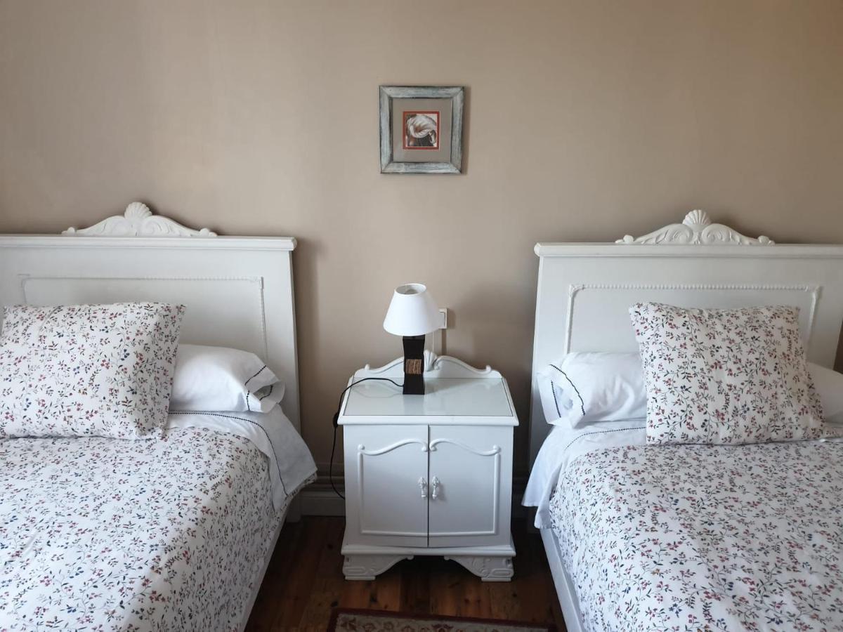 La Casa De Los Abuelos Zurita Bagian luar foto